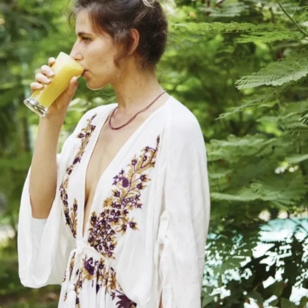 White Floral Embroidered Deep V Boho Gypsy Dress - Picture 5 of 9